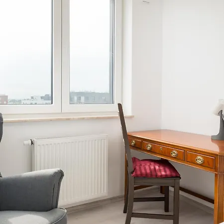 Appartamento Ursus Homely *